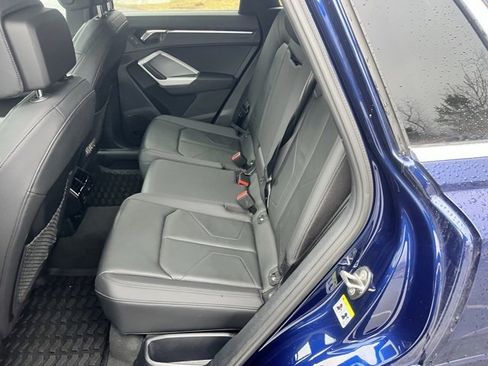 Used 2022 Audi Q3 2.0T Premium Plus image 14