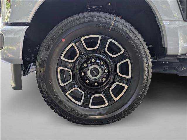New 2026 Ford F350 Platinum w/ FX4 Off-Road Package AWD/4WD image 8