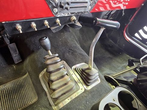 Used 1988 Jeep Wrangler 4WD image 14