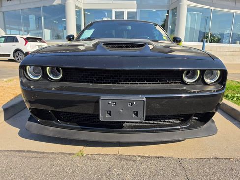 Used 2022 Dodge Challenger R/T Scat Pack RWD image 2