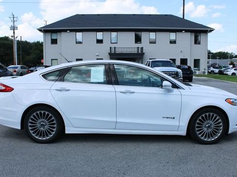 Used 2014 Ford Fusion Titanium FWD image 6