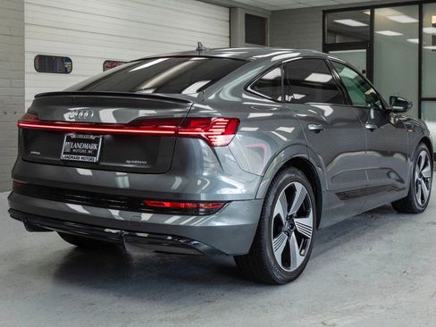 Used 2021 Audi e-tron Prestige AWD/4WD image 35