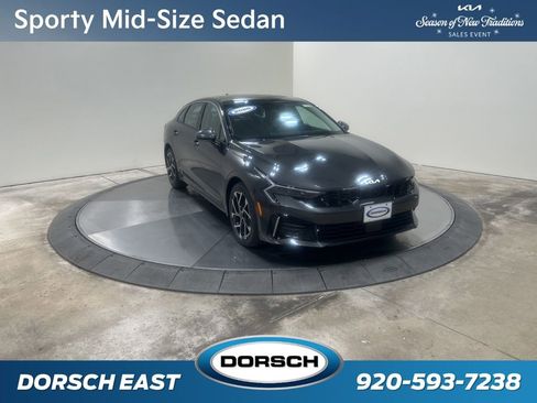 New 2026 Kia K5 EX image 3