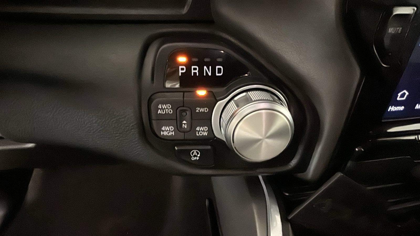 Used 2023 RAM 1500 Laramie AWD/4WD image 24