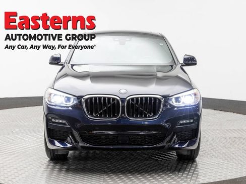 Used 2021 BMW X4 xDrive30i w/ M Sport Package AWD/4WD image 2
