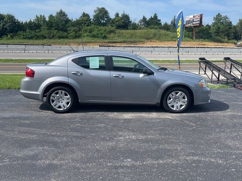 Used 2013 Dodge Avenger SE FWD image 6