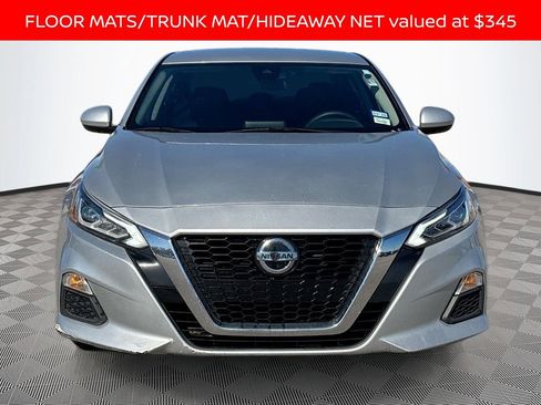 Used 2022 Nissan Altima 2.5 SV image 2