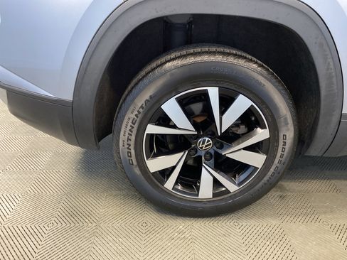 Used 2020 Volkswagen Atlas Cross Sport SE image 35