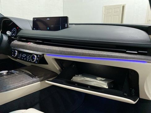 Used 2024 Genesis G80 image 86