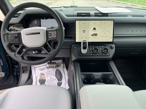 Used 2026 Land Rover Defender 110 image 14