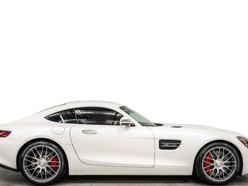 Used 2016 Mercedes-Benz AMG GT S image 2