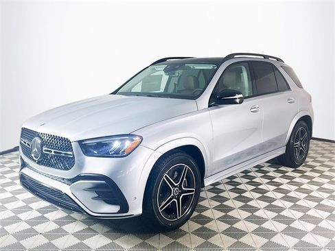 New 2026 Mercedes-Benz GLE 450 4MATIC image 3