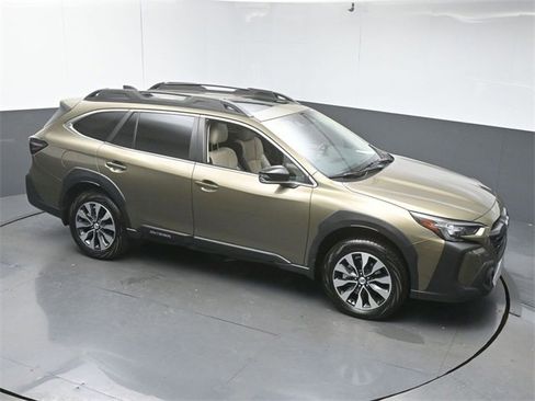 Used 2024 Subaru Outback Limited w/ Popular Package #2 image 43