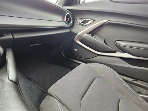 Used 2022 Chevrolet Camaro LT w/ RS Package image 11