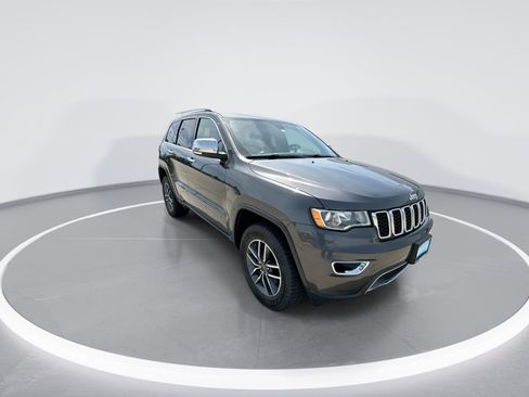 Used 2019 Jeep Grand Cherokee Limited AWD/4WD image 2