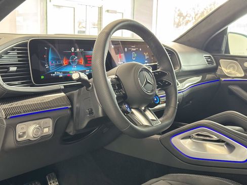 New 2026 Mercedes-Benz GLE 53 AMG 4MATIC Coupe image 15
