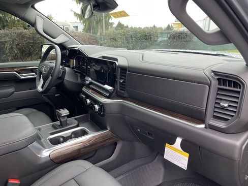 New 2026 GMC Sierra 1500 Elevation w/ Elevation Premium Package image 30
