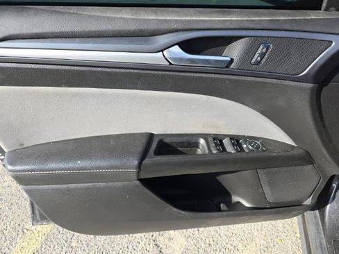 Used 2016 Ford Fusion S image 14