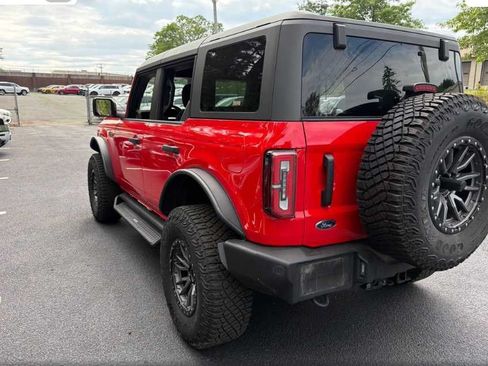 Used 2023 Ford Bronco Wildtrak AWD/4WD image 6