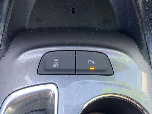 Used 2024 Chevrolet Malibu LT FWD image 29