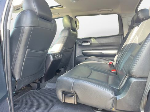 Used 2016 Toyota Tundra SR5 image 15