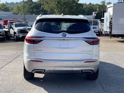 Certified 2018 Buick Enclave Premium w/ Experience Buick Package AWD/4WD image 4