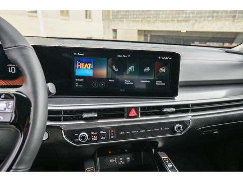 New 2026 Kia Sorento S image 21