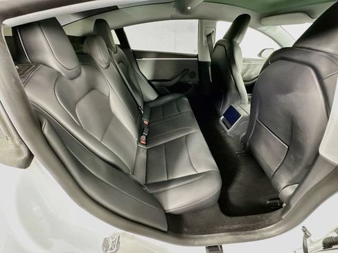 Used 2025 Tesla Model 3 Long Range RWD image 23