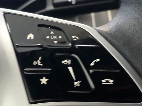 Used 2025 Mercedes-Benz C 300 4MATIC Sedan image 41