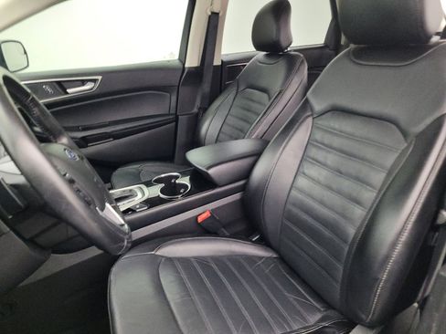 Used 2018 Ford Edge SEL w/ Equipment Group 201A FWD image 17