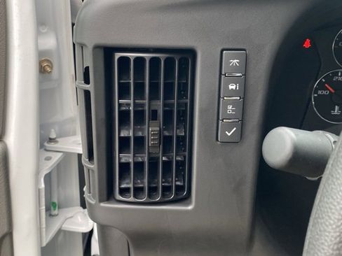 New 2025 Chevrolet Express 3500 w/ Power Convenience Package image 47