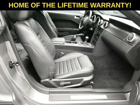 Used 2009 Ford Mustang Shelby GT500 RWD image 34
