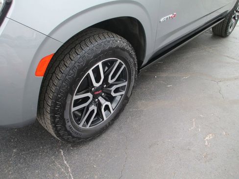 Used 2023 GMC Yukon XL AT4 w/ Max Trailering Package AWD/4WD image 14
