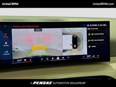 Used 2025 BMW i4 xDrive40i image 9