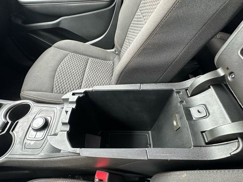 Used 2020 GMC Terrain SLE image 26