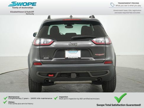 Used 2022 Jeep Cherokee Trailhawk w/ Technology Group B AWD/4WD image 4