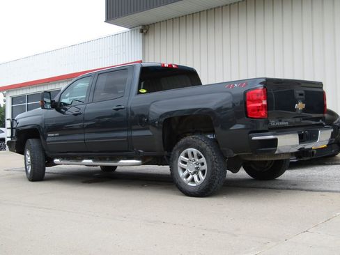 Used 2019 Chevrolet Silverado 2500 LT w/ All Star Edition AWD/4WD image 10