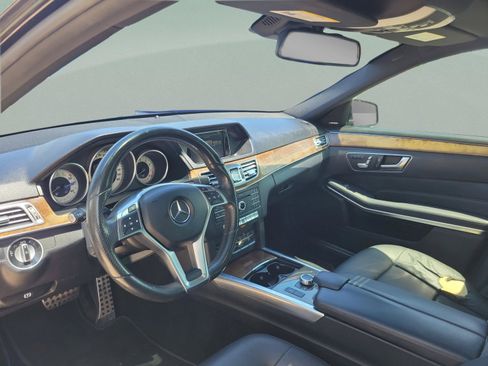 Used 2016 Mercedes-Benz E 350 4MATIC Sedan image 16