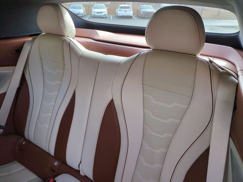 Used 2023 BMW M850i xDrive Convertible image 31