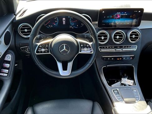Used 2022 Mercedes-Benz GLC 300 w/ Premium Package Lite image 6
