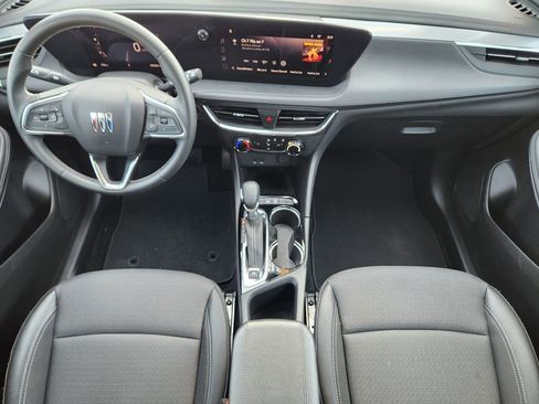Certified 2025 Buick Encore GX Preferred FWD image 25