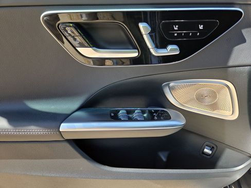 New 2025 Mercedes-Benz C 300 4MATIC Sedan image 15