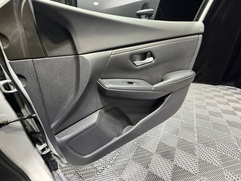 Used 2020 Nissan Sentra S image 16