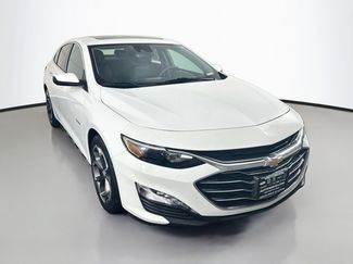 Used 2023 Chevrolet Malibu LT FWD video 1