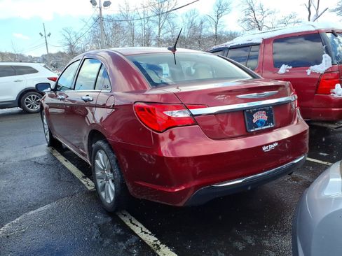 Used 2013 Chrysler 200 Touring w/ Cold Weather Group image 4