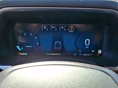 Certified 2025 Ford F150 Platinum AWD/4WD image 16