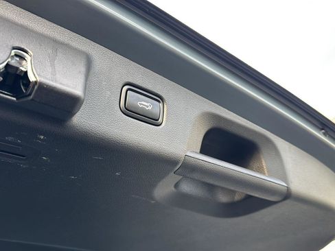 Used 2024 Hyundai Palisade SEL image 31