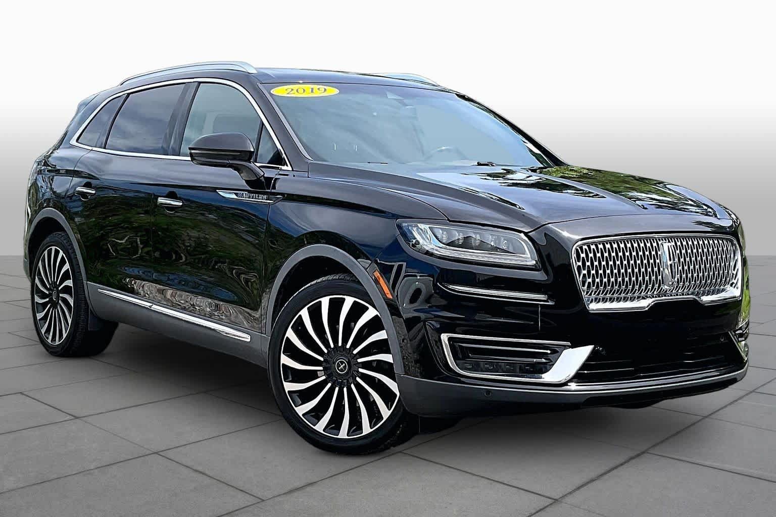 Used 2019 Lincoln Nautilus Black Label AWD/4WD image 3