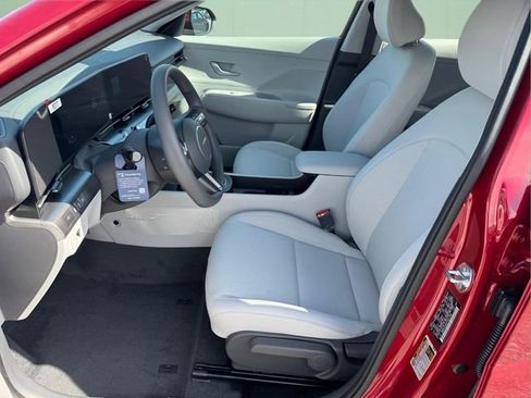 New 2026 Hyundai Kona SE AWD/4WD image 6