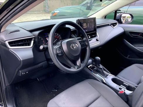Used 2023 Toyota Corolla LE image 17
